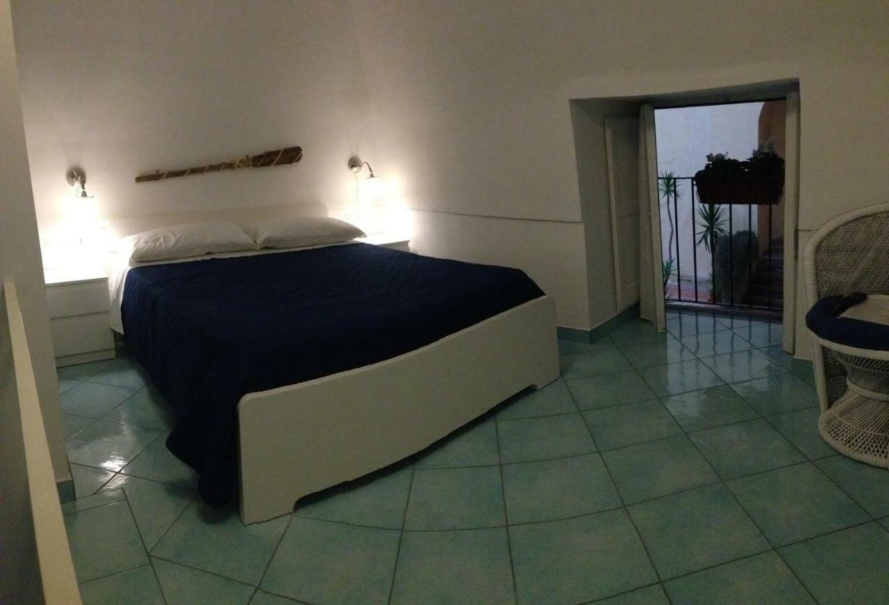 B&B La Grotta Marina วีโกเอเกวนเซ ภายนอก รูปภาพ