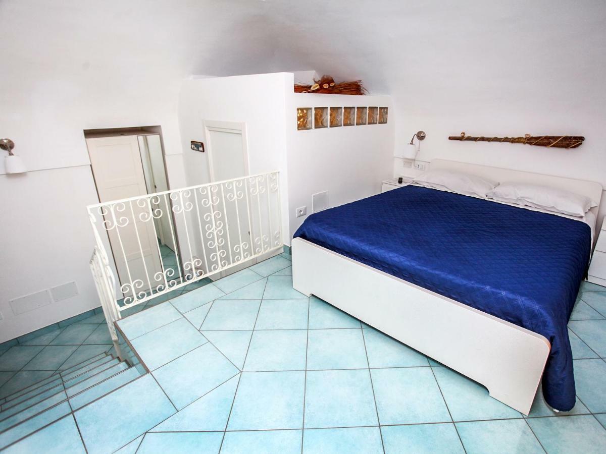 B&B La Grotta Marina วีโกเอเกวนเซ ภายนอก รูปภาพ